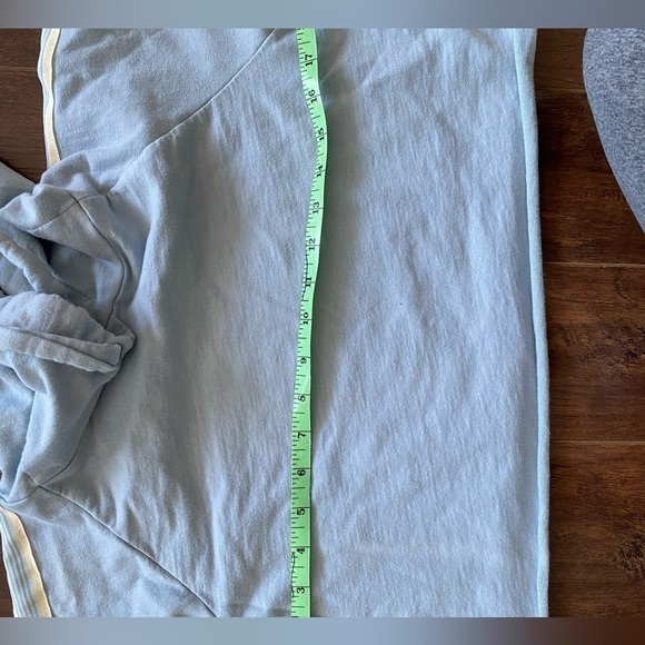 Illa Illa Cropped Hoodie Light Blue Size Medium - Picture 7 of 10